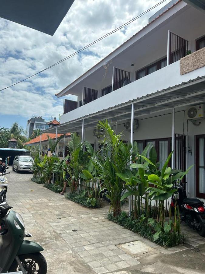 Pondok Puspa Sumekar Seminyak Extérieur photo