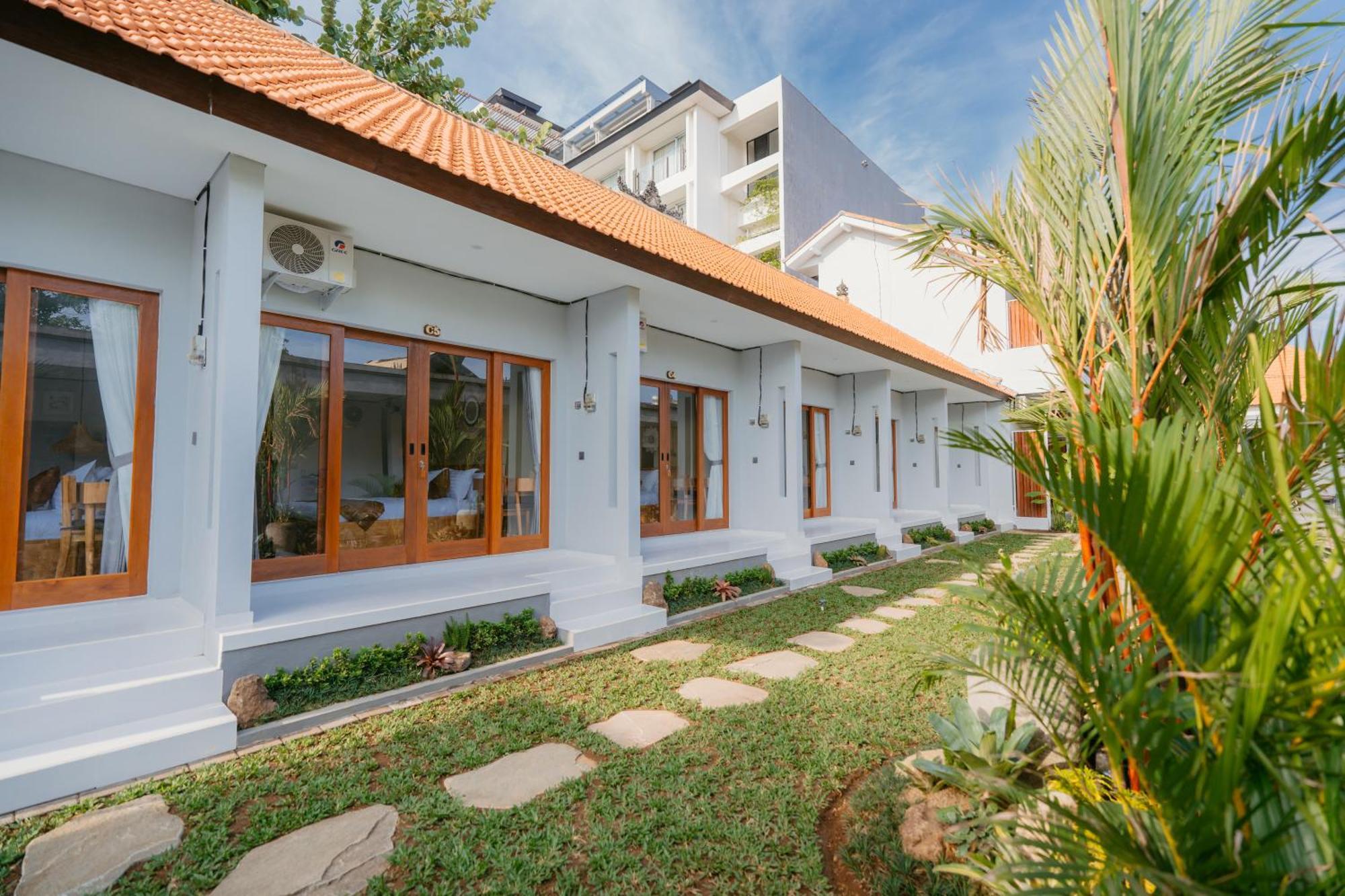 Pondok Puspa Sumekar Seminyak Extérieur photo